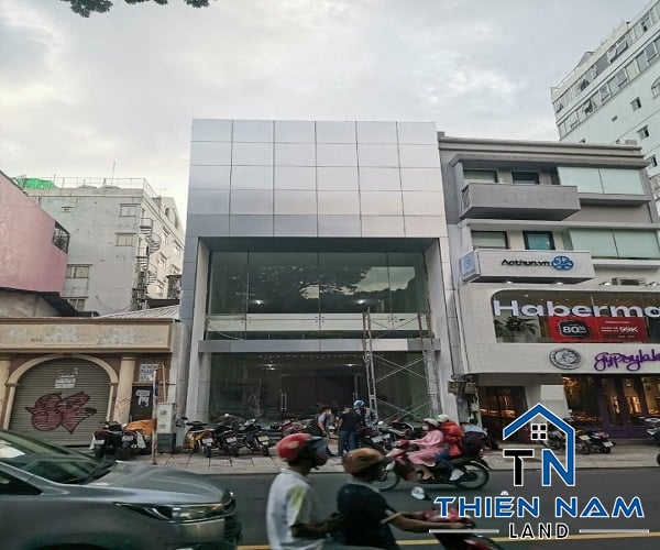 Cho thuê nhà đường Hai Bà Trưng,Phường 6,Quận 3