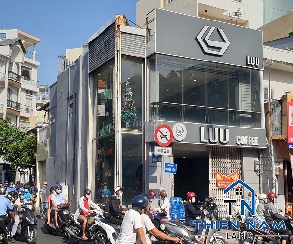 Cho Thuê mặt tiền căn góc nguyễn kiệm 1 trệt 1 lầu sân thượng Q.Phú Nhuận