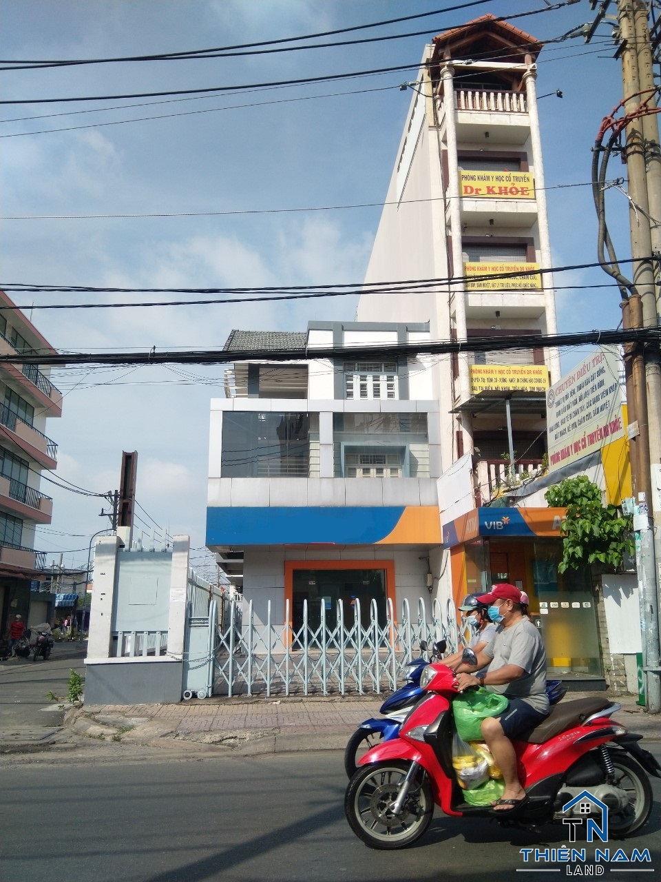 Cho thuê Căn góc 2 mặt tiền kinh doanh 8,1x29m Âu Cơ Q.Tân Bình