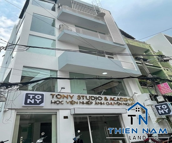 Cho thuê nhà đường Thích Quảng Đức, Quận Phú Nhuận -  Giá 50 Triệu 