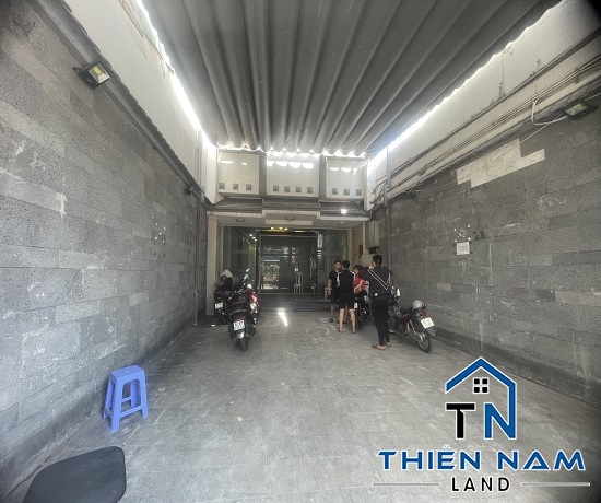 Cho thuê Mặt Bằng Kinh doanh đường Nguyễn Văn Cừ, Quận 1 - Giá 35 Triệu 