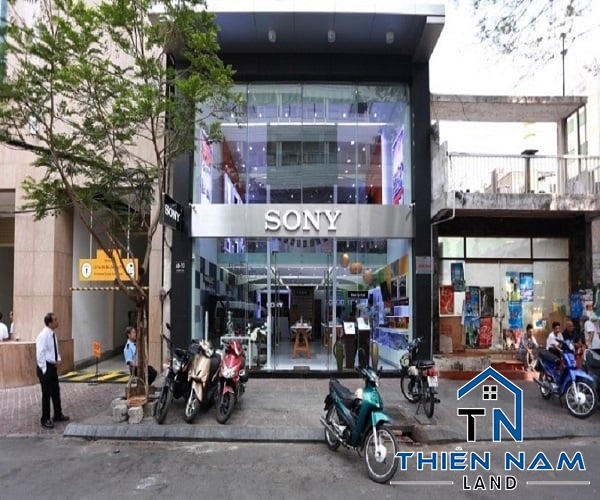 Cho thuê mặt bằng MT đường Dông Du, Phường Bến Nghé,Quận 1