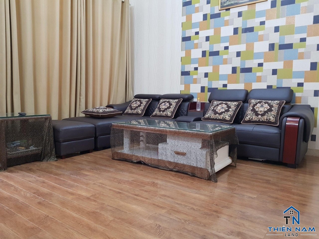Cho thuê nhà hẻm xe hơi đường Hồ Văn Huệ Quận Phú Nhuận giá 28tr/Tháng