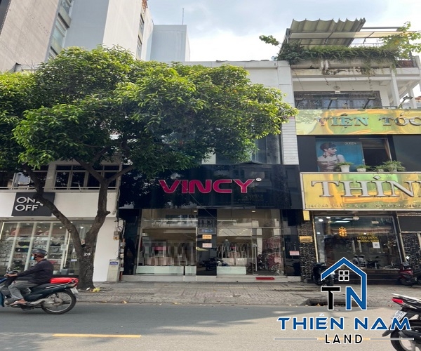 Cho thuê nhà Mặt Tiền đường Cao Thắng, Phường 5, Quận 3, diện tích: 5.6m x 23m
