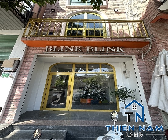 Cho thuê nhà MT đường Lê Lai, P Bến Thành, Quận 1 - Giá: 35 Triệu 