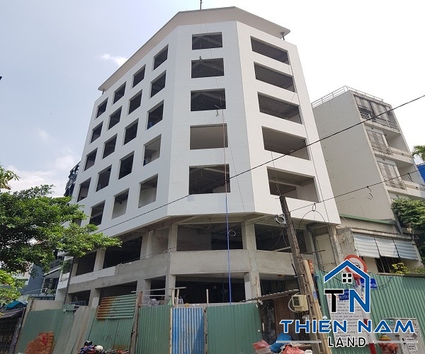 Cho thuê tòa nhà góc 2 MT đường Huỳnh Tịnh Của và Lý Chính Thắng, Phường 7, Quận 3