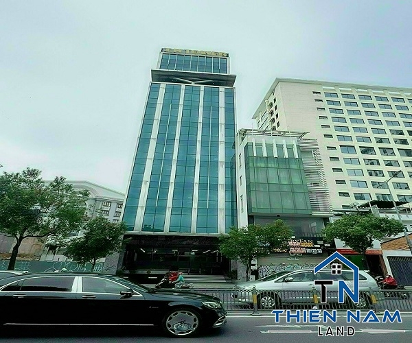 Cho thuê TÒA NHÀ văn phòng đường Nam Kỳ Khổi Nghĩa, phường 8, Quận 3, nở hậu 16m