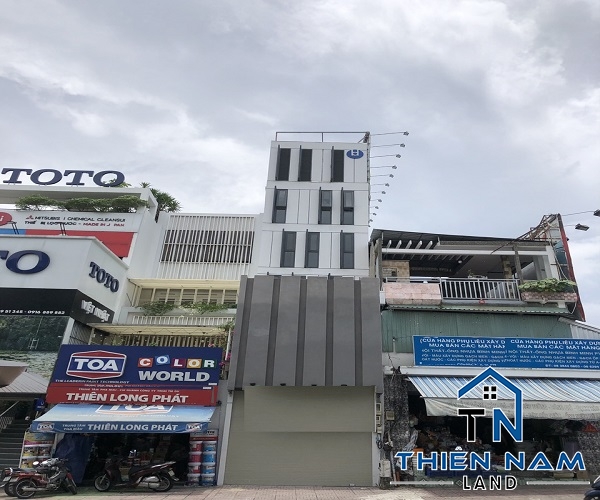 Cho thuê nhà 2 mặt tiền Phan Đình Phùng, phường 2, Quận Phú Nhuận.