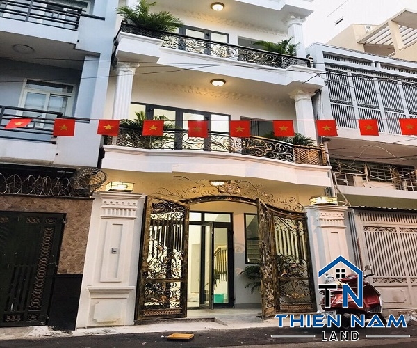 Cho thuê nhà nguyên căn mặt tiền cư xá Đô Thành, Quận 3, ngang 5m, chỉ 50 triệu.