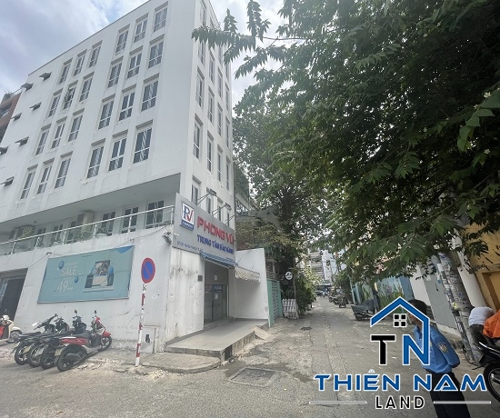 Cho thuê nhà Góc 2 MT Hai Bà Trưng, Phường Võ Thị Sáu, Quận 3 - GIá 180 triệu