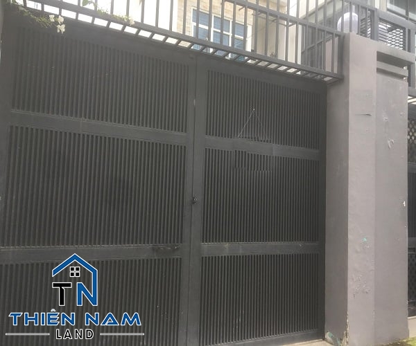 Nhà MT cho thuê đường Bạch Mã,Phường 15,Quận 10