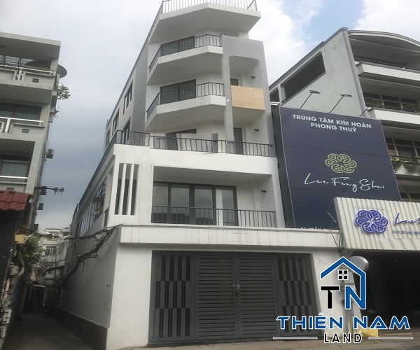 Cho thuê nhà nguyên căn MT đường Trần Quang Diệu,Phường 14,Quận 3