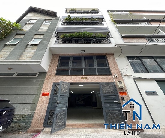 Cho thuê nhà Đường Trần ĐÌnh Xu, Quận 1 -  Giá 40 Triệu 