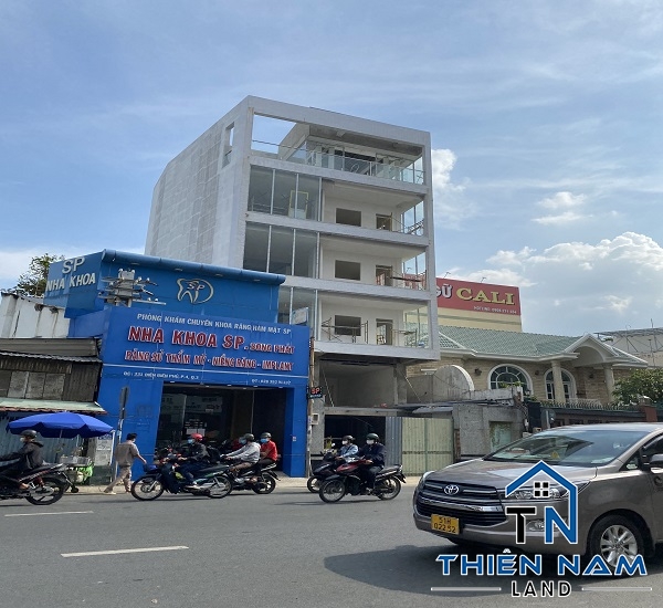 Cho thuê nhà mặt tiền Điện Biên Phủ, quận 3
