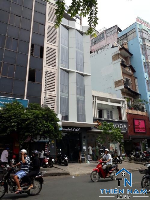 Cho thuê nhà đường Lê Lai, Phường Phạm Ngủ Lảo, Quận 1